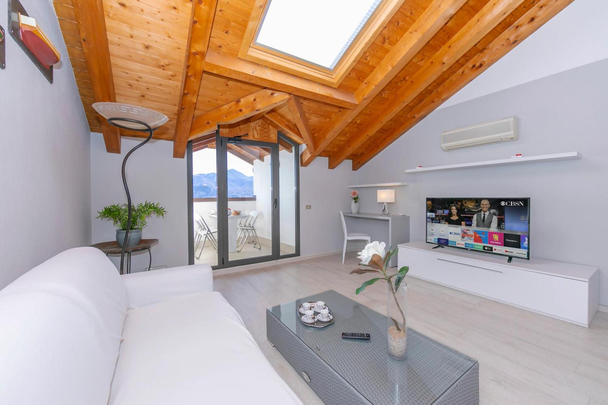 Blu Lake Apartment On Ghiffa Beach - Happy Rentals Esterno foto